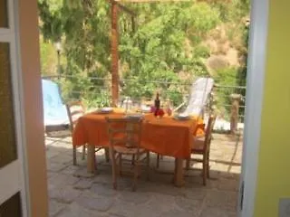 شقة Terra Mia تْشيفالو